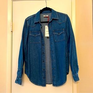 NWT- Zara Women's Trafaluc Denim Makers Denim Button Down